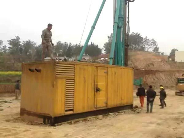 沈河如何判断水冷式机油散热器密封件是否需要更换?